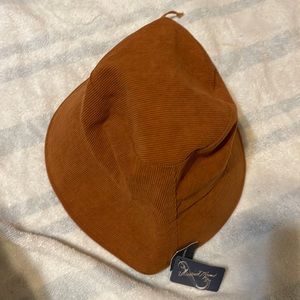 Hat (Orange/Brown)